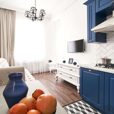 Lux Apartament На Левицького Lviv Dış mekan fotoğraf
