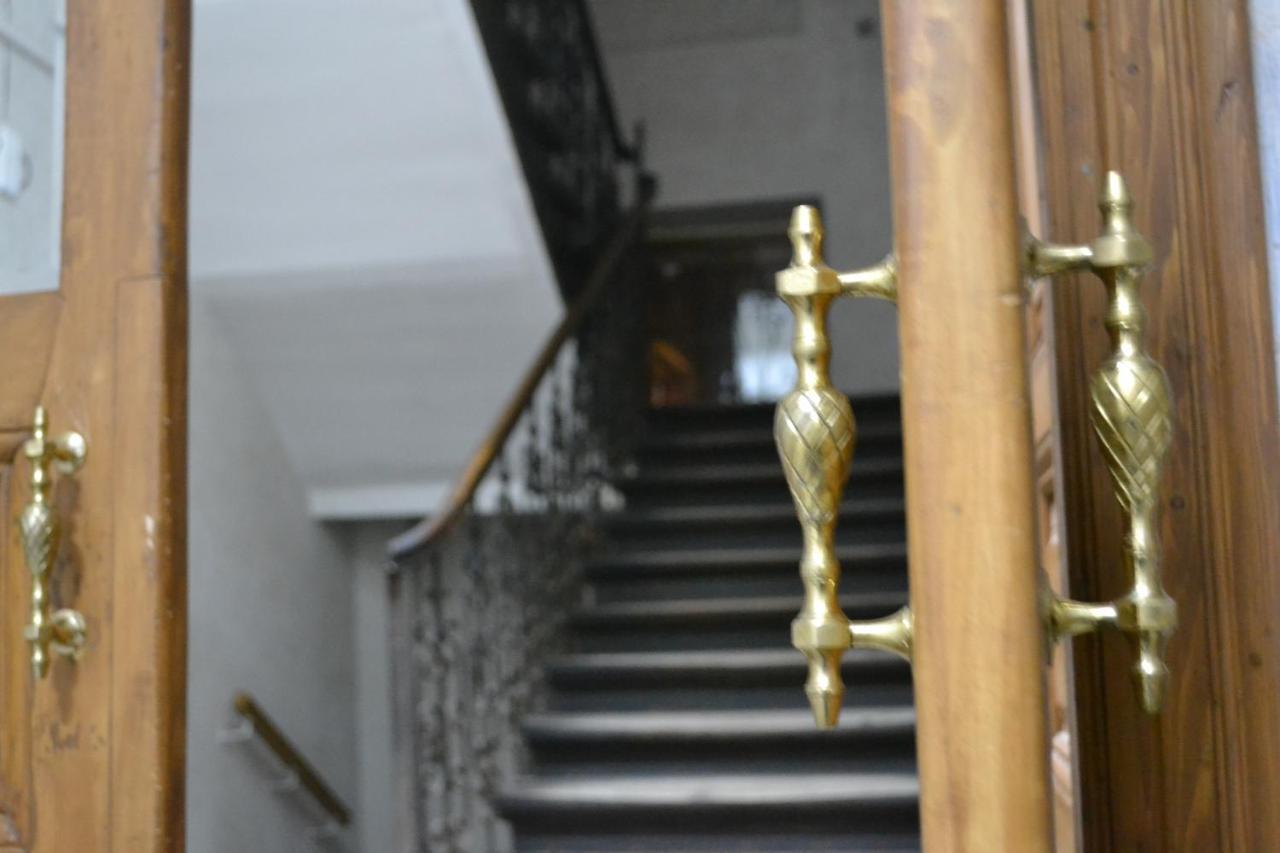 Lux Apartament На Левицького Lviv Dış mekan fotoğraf